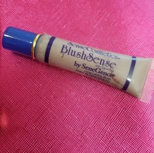 Brand New Toasted Rose Blush Sense